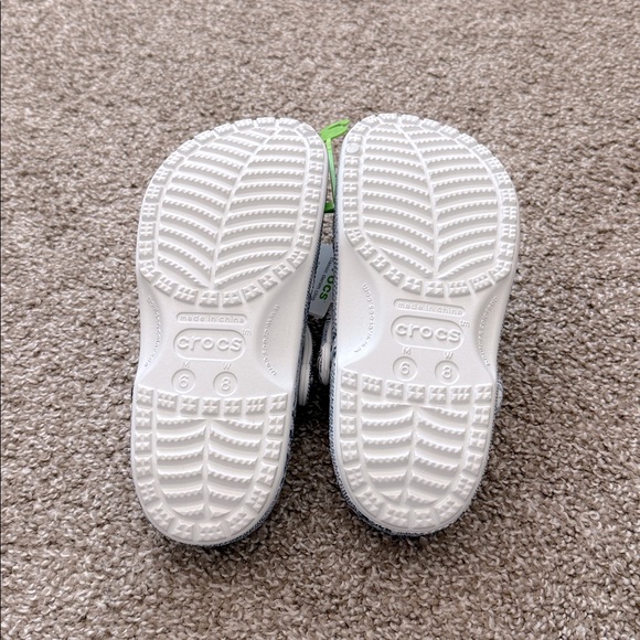 CROCS Women Classic Denim Clogs - Picture 3 of 3